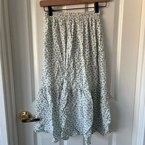 Kohl's Blue and White Floral Maxi Skirt